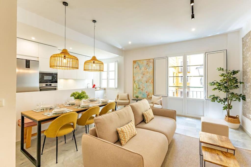 Conde Ibarra Deluxe By Valcambre Apartment เซบีญา ภายนอก รูปภาพ