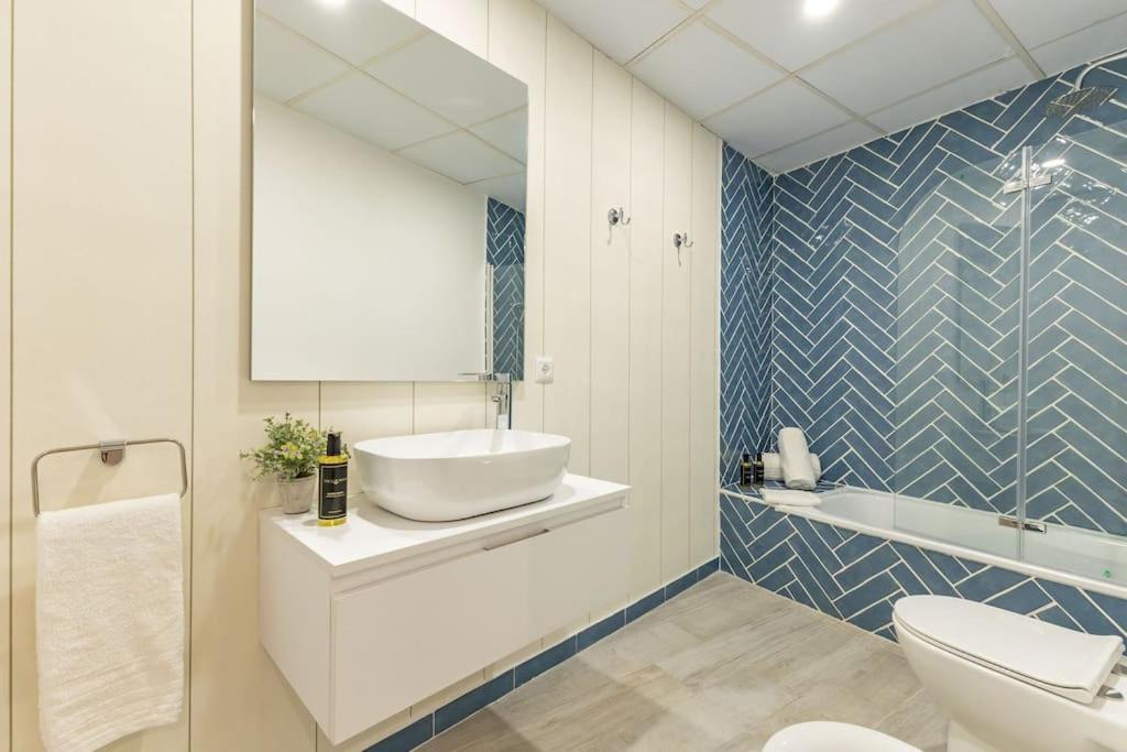 Conde Ibarra Deluxe By Valcambre Apartment เซบีญา ภายนอก รูปภาพ
